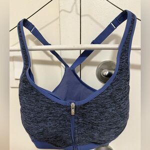 Victoria’s Secret X Knockout Sports Bra Purple/Black Zip Front. Size 34DD.